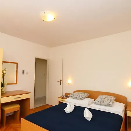 Apartments Villa Orebic Apartment